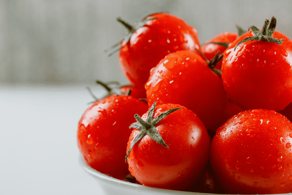 7 Water Rich Fruits That Help Fight Summer Dehydration - Tomatoes