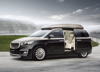 kia carnival 4 seater