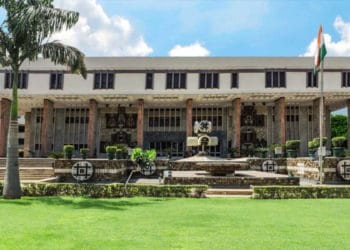 Law student fined by Delhi High Court for filing PIL against Central Government