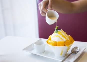 milkmaid making in 3 steps