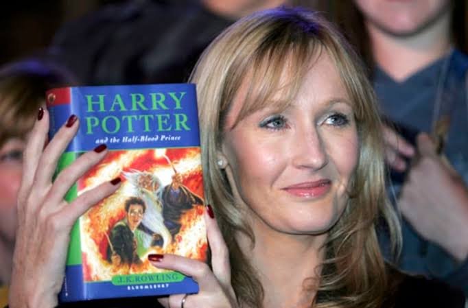 J.k Rowling