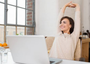 5 physical exercises that keep work from home employees fit