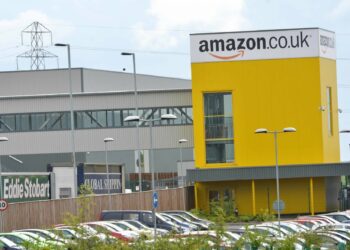 Thousands of Unboxed MacBooks destroyed at Amazon’s warehouse